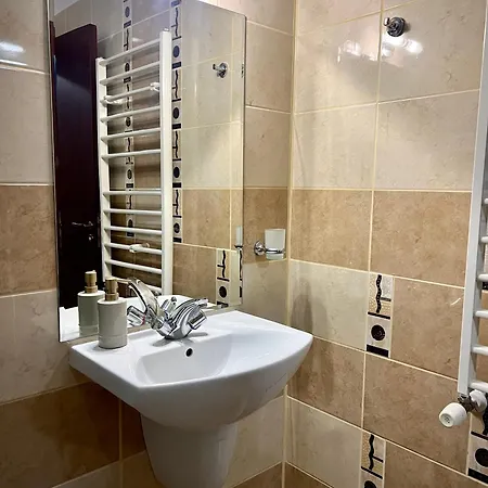 Elite Flora דירה